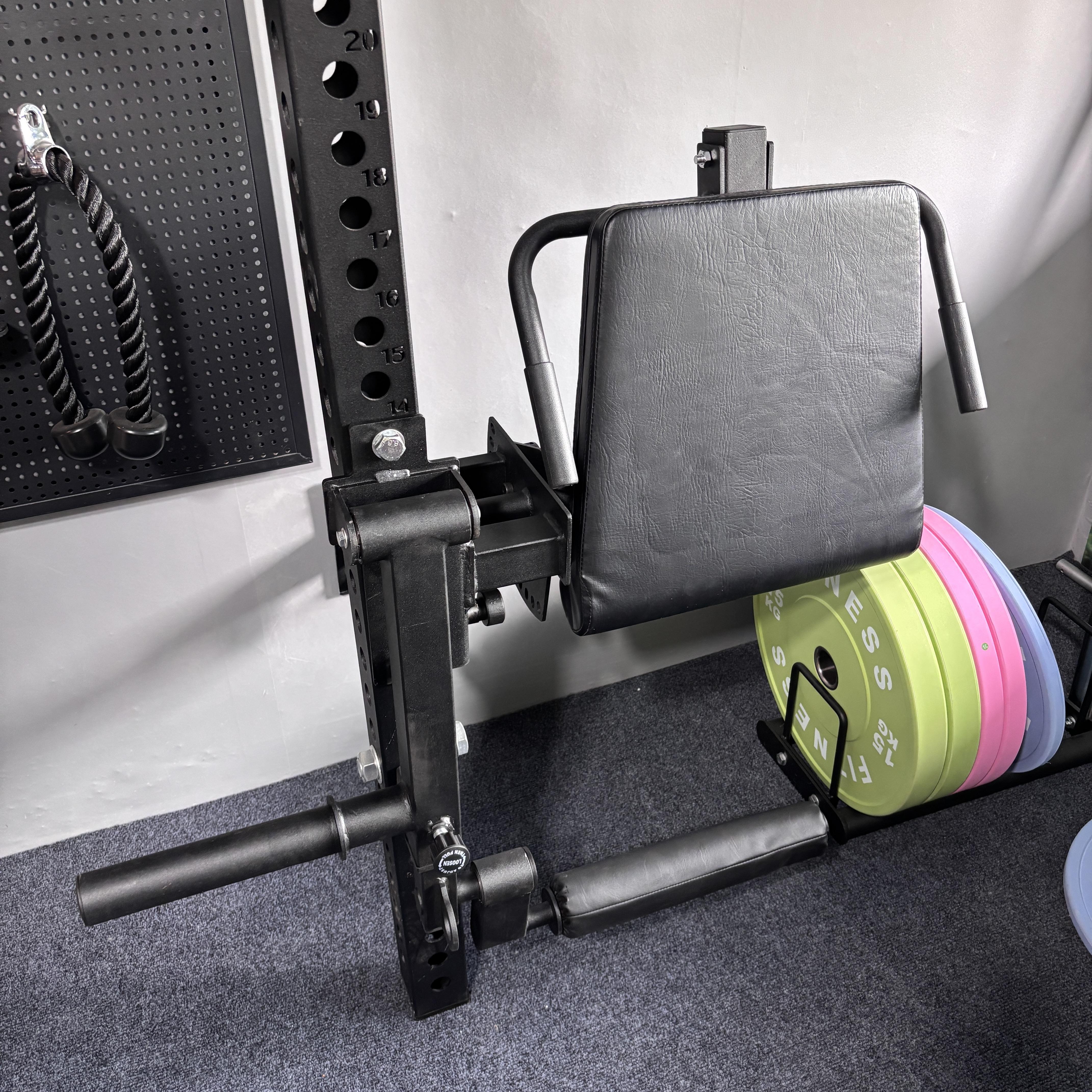 Adjustable Leg Extension/Flexi - Home Gym Quad recension och pris